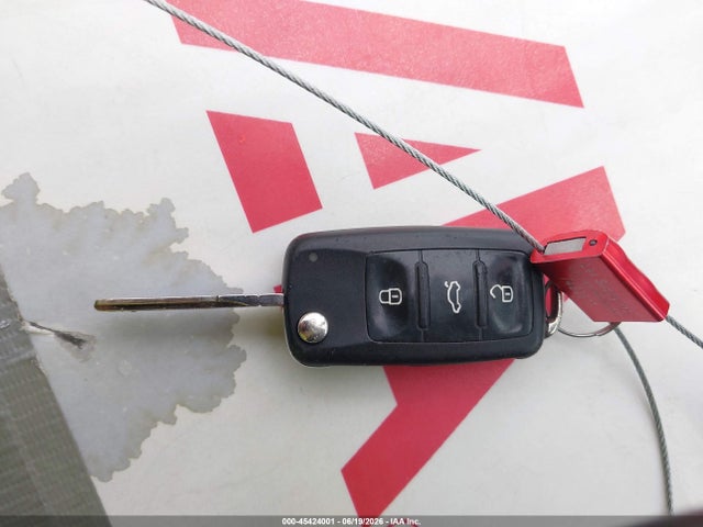 2013 Volkswagen Jetta 2.0l Tdi მანქანა იყიდება აუქციონზე, vin: 3VWLL7AJ4DM270546, აუქციონის ნომერი: 45424001