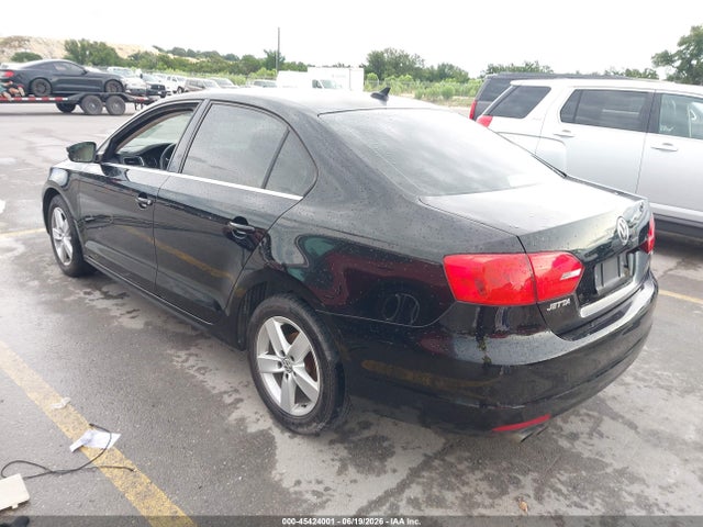 2013 Volkswagen Jetta 2.0l Tdi მანქანა იყიდება აუქციონზე, vin: 3VWLL7AJ4DM270546, აუქციონის ნომერი: 45424001