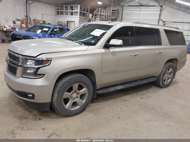 Aukcja sprzedaży 2016 Chevrolet Suburban Lt, vin: 1GNSKHKC5GR317004, numer aukcji: 45424017