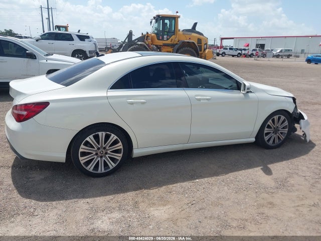 2018 Mercedes-benz Cla 250 მანქანა იყიდება აუქციონზე, vin: WDDSJ4EB8JN519105, აუქციონის ნომერი: 45424029