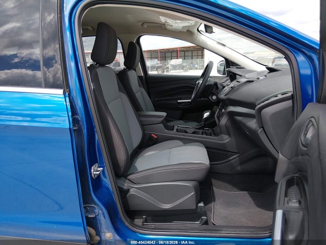 1FMCU9GD9JUD31177 Ford ESCAPE SE