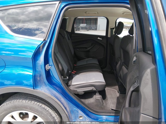 1FMCU9GD9JUD31177 Ford ESCAPE SE