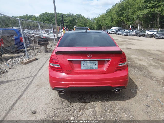 45424062 :رقم المزاد ، WDDGF8AB3DR251713 vin ، 2013 Mercedes-benz C 300 Sport 4matic مزاد بيع