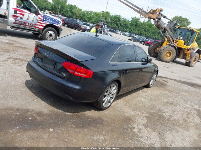 Продажа на аукционе авто 2011 Audi A4 2.0t Premium, vin: WAUFFAFL1BN032247, номер лота: 45424069
