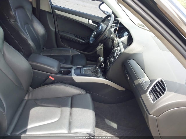 Продажа на аукционе авто 2011 Audi A4 2.0t Premium, vin: WAUFFAFL1BN032247, номер лота: 45424069