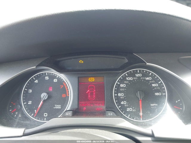 Продажа на аукционе авто 2011 Audi A4 2.0t Premium, vin: WAUFFAFL1BN032247, номер лота: 45424069