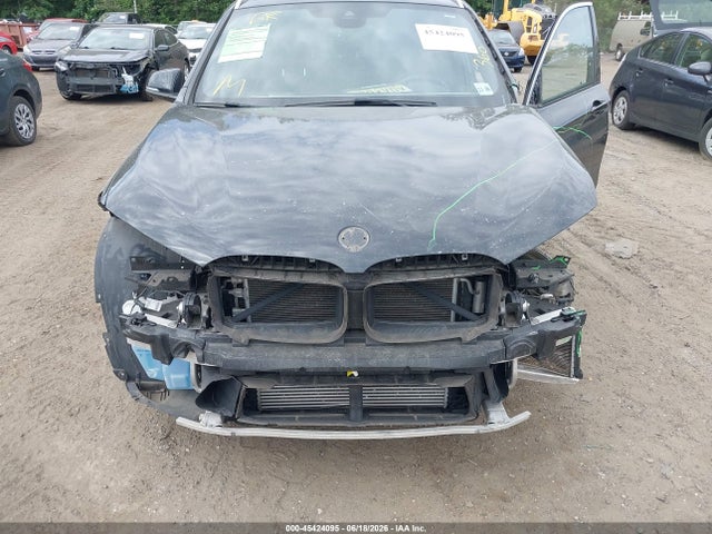 2021 Bmw X1 Xdrive28i მანქანა იყიდება აუქციონზე, vin: WBXJG9C02M5U35744, აუქციონის ნომერი: 45424095