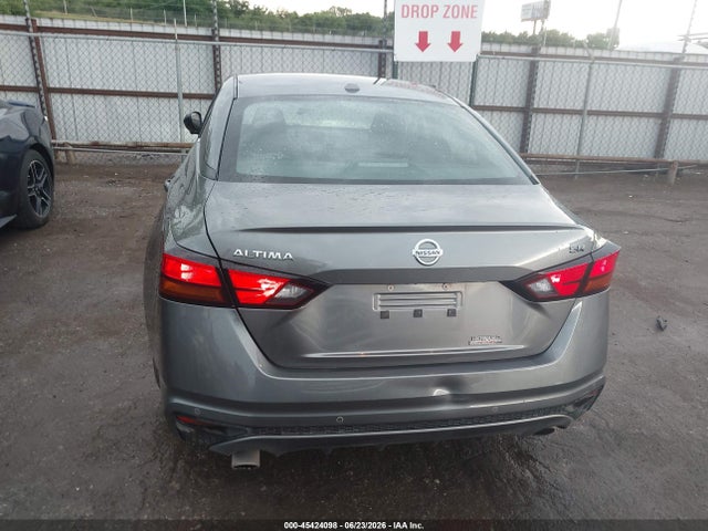 45424098 :رقم المزاد ، 1N4BL4CV3NN350916 vin ، 2022 Nissan Altima Sr Fwd مزاد بيع