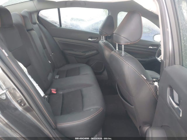 45424098 :رقم المزاد ، 1N4BL4CV3NN350916 vin ، 2022 Nissan Altima Sr Fwd مزاد بيع