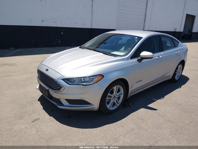 3FA6P0UU1JR243567 Ford Fusion Hybrid S