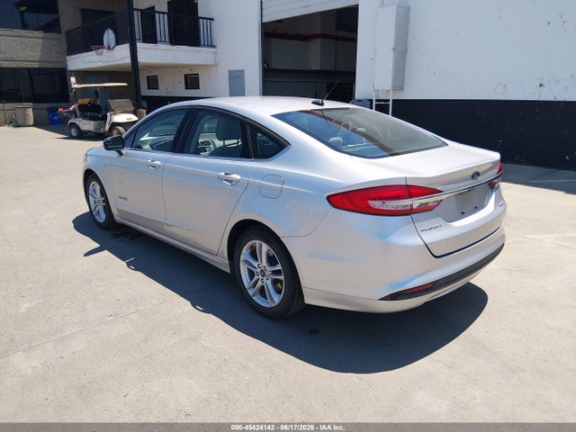 3FA6P0UU1JR243567 Ford Fusion Hybrid S