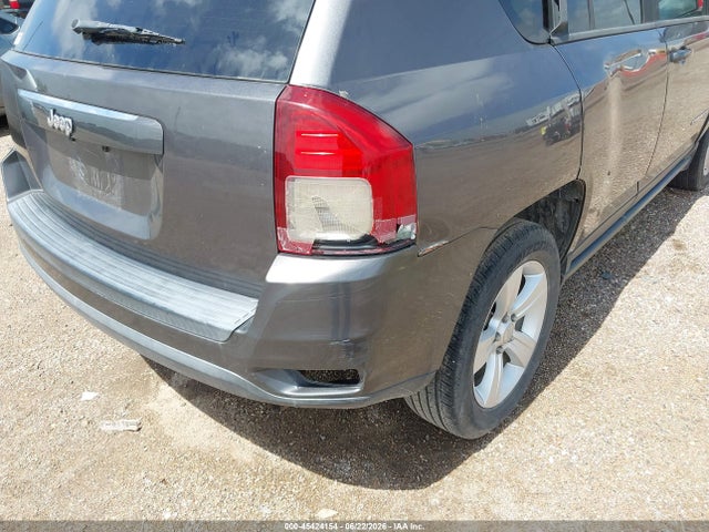 2016 Jeep Compass Sport მანქანა იყიდება აუქციონზე, vin: 1C4NJCBA2GD524859, აუქციონის ნომერი: 45424154
