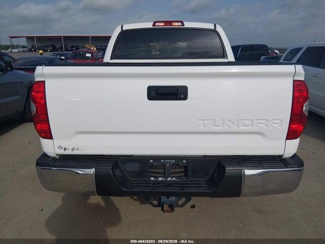 5TFFY5F10JX229447 Toyota Tundra Limited 5.7l V8