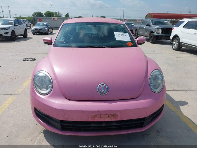 3VWJ17AT5EM639740 Volkswagen Beetle 1.8t
