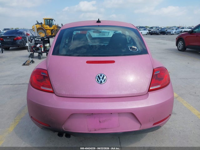 3VWJ17AT5EM639740 Volkswagen Beetle 1.8t