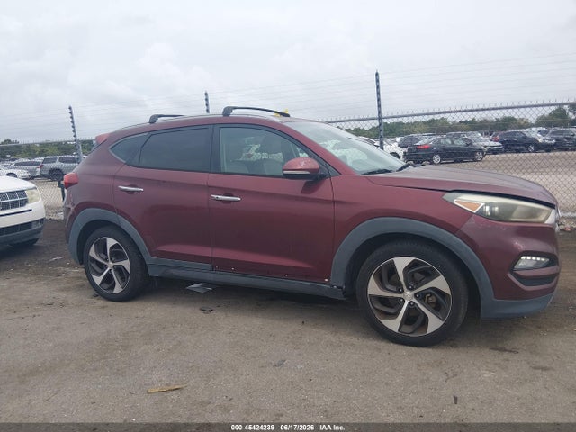 Auction sale of the 2016 Hyundai Tucson Limited, vin: KM8J33A20GU038422, lot number: 45424239