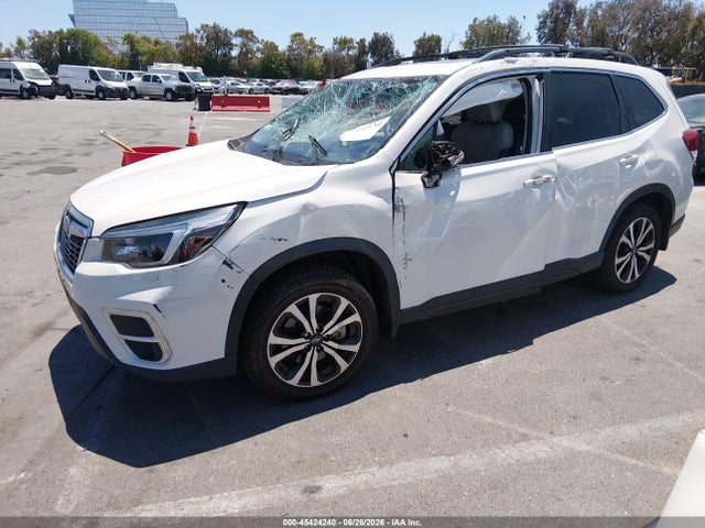 Subaru Forester Limited 2021 JF2SKAUC6MH580201 Image 2