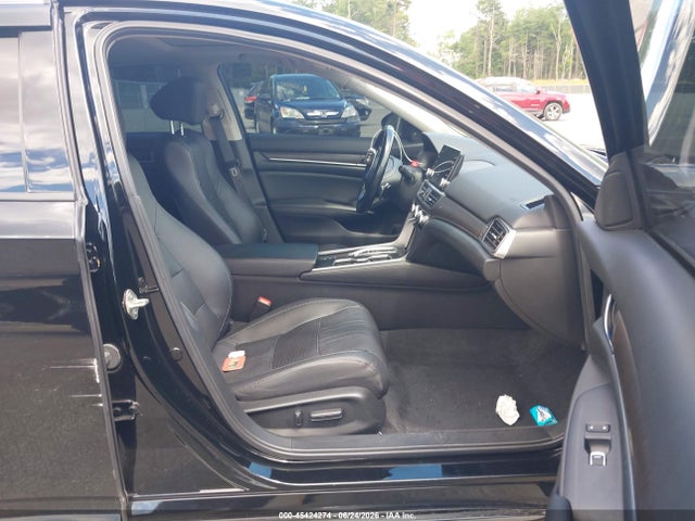 45424274 :رقم المزاد ، 1HGCV2F92LA027815 vin ، 2020 Honda Accord Touring مزاد بيع
