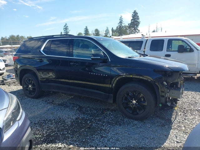 1GNEVGKW2LJ329581 Chevrolet Traverse Awd Lt Cloth