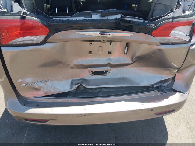 Chrysler Pacifica Touring 2017 2C4RC1DG4HR623294 Image 6