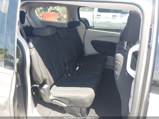 Chrysler Pacifica Touring 2017 2C4RC1DG4HR623294 Image 8