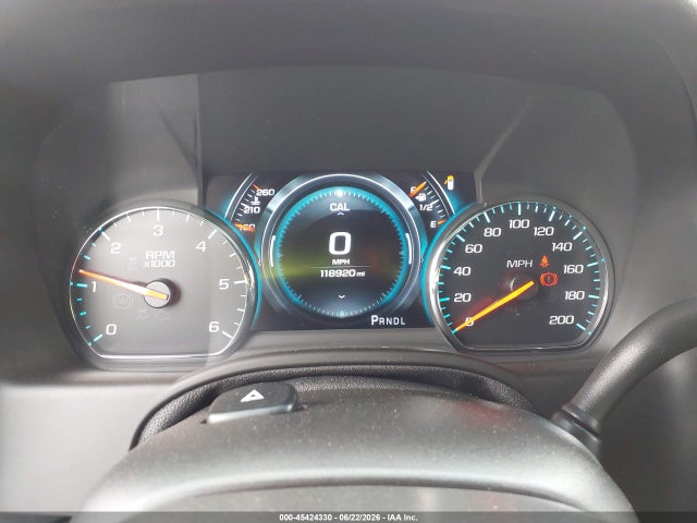 45424330 :رقم المزاد ، 1GNSKJKC1JR297753 vin ، 2018 Chevrolet Suburban Premier مزاد بيع