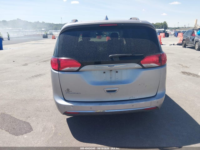 Aukcja sprzedaży 2020 Chrysler Pacifica Touring L, vin: 2C4RC1BG4LR113734, numer aukcji: 45424340