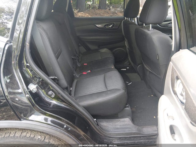 45424342 :رقم المزاد ، KNMAT2MT5KP556732 vin ، 2019 Nissan Rogue Sv مزاد بيع