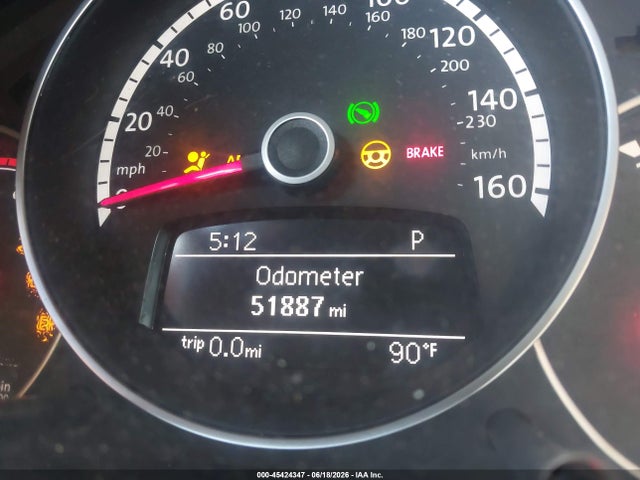 2014 Volkswagen Beetle 1.8t მანქანა იყიდება აუქციონზე, vin: 3VW507AT9EM819971, აუქციონის ნომერი: 45424347
