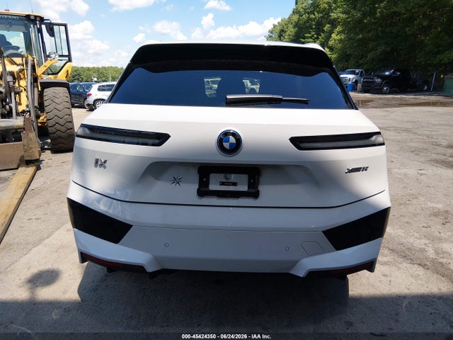 45424350 :رقم المزاد ، WB523CF05SCU31200 vin ، 2025 Bmw Ix Xdrive50 مزاد بيع