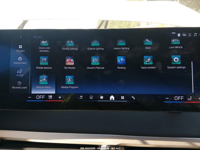 45424350 :رقم المزاد ، WB523CF05SCU31200 vin ، 2025 Bmw Ix Xdrive50 مزاد بيع
