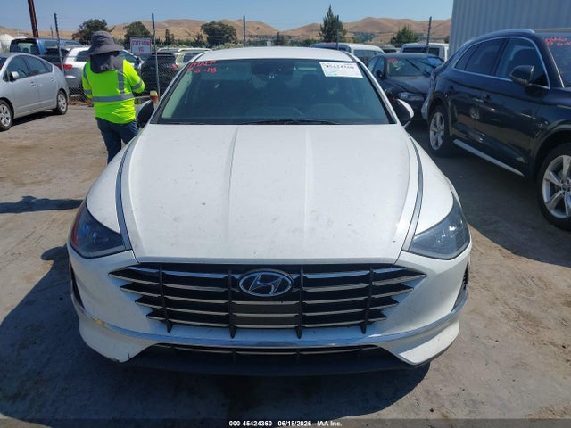 5NPEG4JA1NH133523 Hyundai SONATA SE
