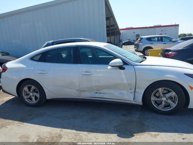 5NPEG4JA1NH133523 Hyundai SONATA SE