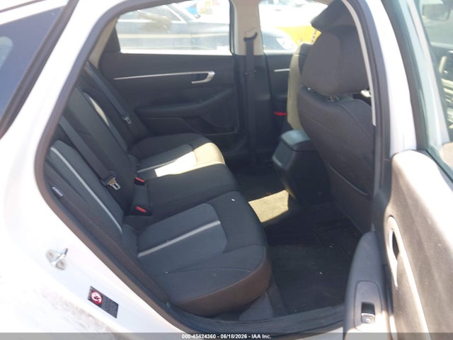 5NPEG4JA1NH133523 Hyundai SONATA SE
