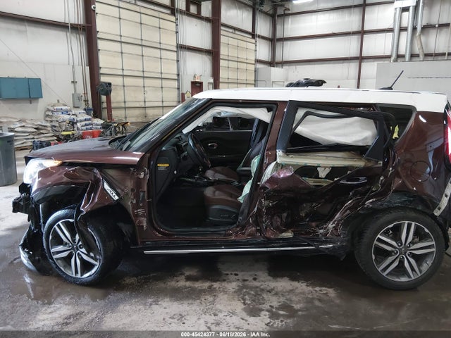 KIA SOUL + 2017 KNDJP3A55H7467753 Image 13