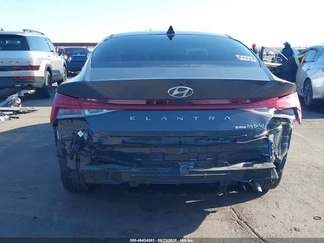 KMHLM4AJ3PU074172 Hyundai Elantra Hybrid Blue