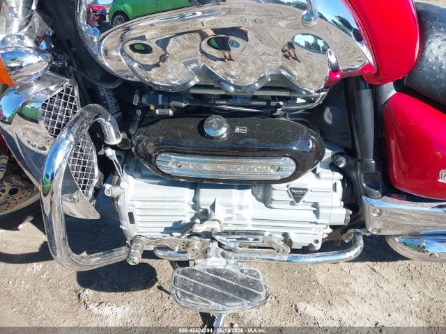 45424394 :رقم المزاد ، SMTC00L415J209956 vin ، 2005 Triumph Motorcycle Rocket Iii مزاد بيع