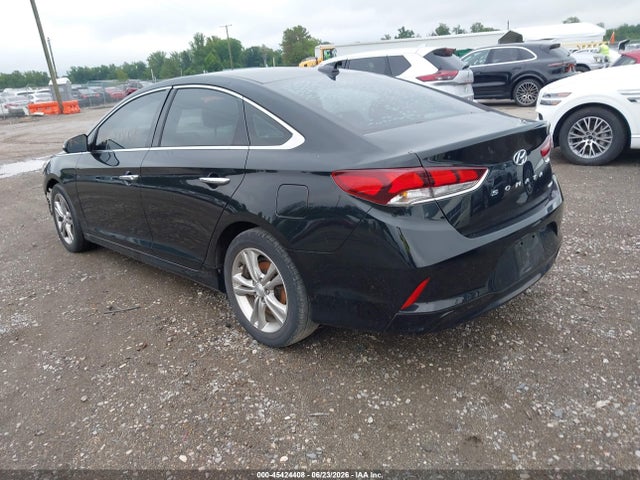 Hyundai Sonata Limited 2019 5NPE34AF1KH750665 Image 3
