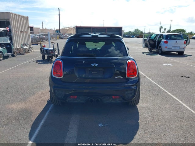 Mini Hardtop John Cooper Works 2016 WMWXM9C51GT997689 Image 16