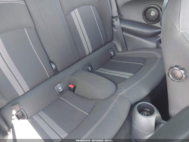 Mini Hardtop John Cooper Works 2016 WMWXM9C51GT997689 Image 8