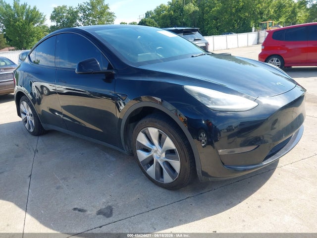 45424421 :رقم المزاد ، 5YJYGDEE1MF258528 vin ، 2021 Tesla Model Y Long Range Dual Motor All-wheel Drive مزاد بيع