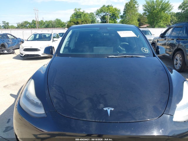 45424421 :رقم المزاد ، 5YJYGDEE1MF258528 vin ، 2021 Tesla Model Y Long Range Dual Motor All-wheel Drive مزاد بيع