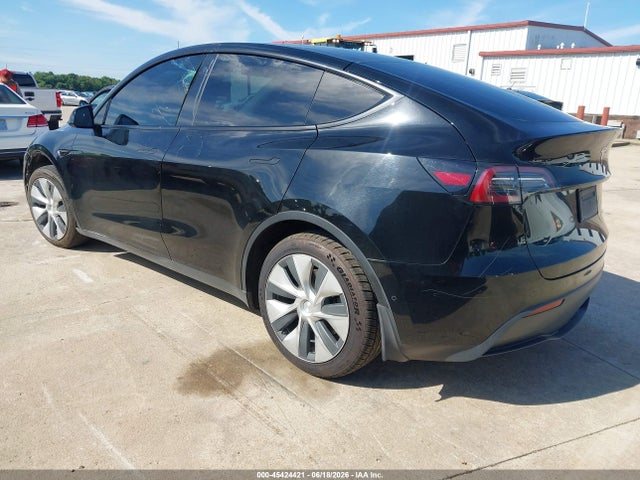 45424421 :رقم المزاد ، 5YJYGDEE1MF258528 vin ، 2021 Tesla Model Y Long Range Dual Motor All-wheel Drive مزاد بيع