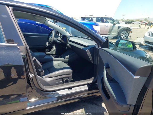45424430 :رقم المزاد ، 5YJ3E1EA1TF127433 vin ، 2026 Tesla Model 3 Premium Rear-wheel Drive/rear-wheel Drive مزاد بيع