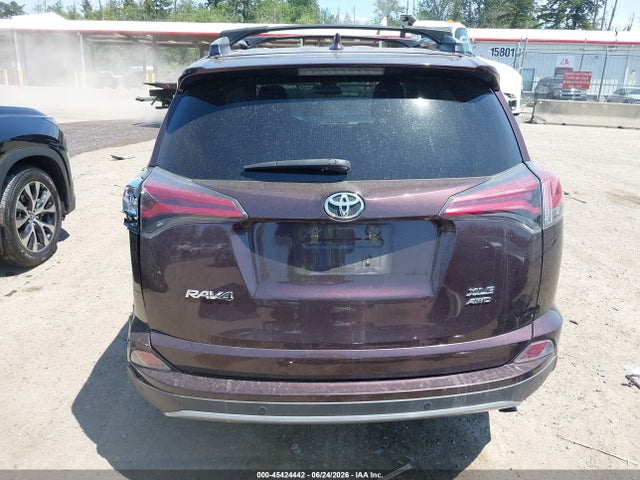 Toyota Rav4 Xle 2017 2T3RFREV2HW691800 Image 16