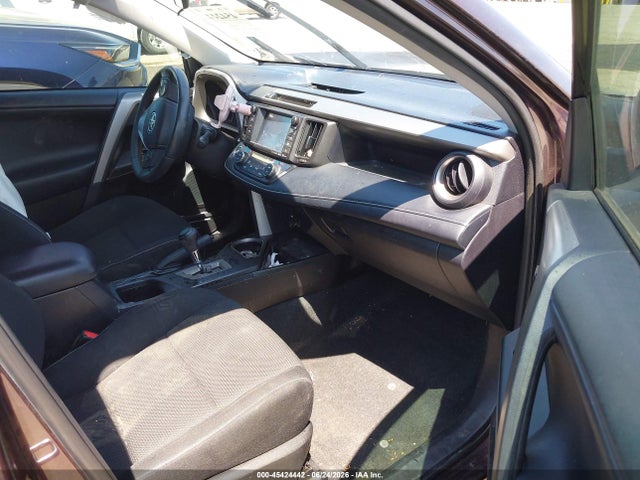Toyota Rav4 Xle 2017 2T3RFREV2HW691800 Image 5