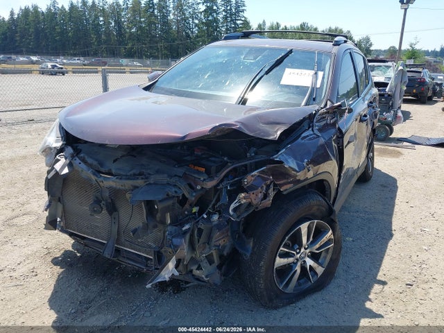 Toyota Rav4 Xle 2017 2T3RFREV2HW691800 Image 6