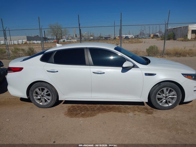 2018 Kia Optima Lx მანქანა იყიდება აუქციონზე, vin: 5XXGT4L32JG238290, აუქციონის ნომერი: 45424445