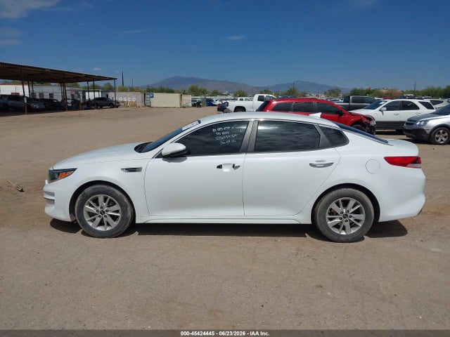 2018 Kia Optima Lx მანქანა იყიდება აუქციონზე, vin: 5XXGT4L32JG238290, აუქციონის ნომერი: 45424445