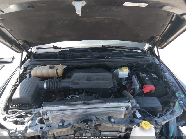 45424451 :رقم المزاد ، 1C6RRFFG7NN259266 vin ، 2022 Ram 1500 Big Horn  4x4 5'7 Box مزاد بيع